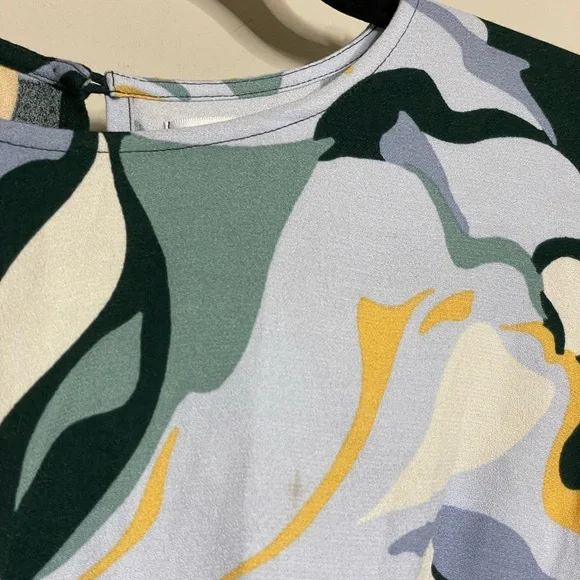 Reformation Frasier Dress in Lyra Print - Picture 9 of 9